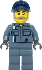Scrapyard Worker - Male, Sand Blue Mechanic Uniform, Sand Blue Legs, Dark Blue Cap, Beard cty1857