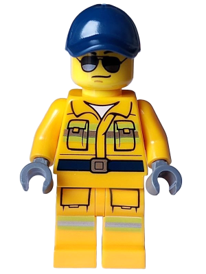 Stuntz Crew - Male, Bright Light Orange Suit with Reflective Stripes, Dark Blue Cap, Sunglasses cty1592